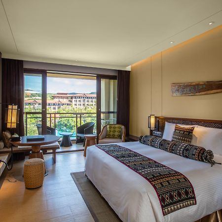 Crowne Plaza Resort Xishuangbanna Parkview, An Ihg Hotel Bagian luar foto