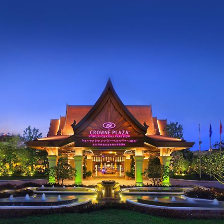 Crowne Plaza Resort Xishuangbanna Parkview, An Ihg Hotel Bagian luar foto